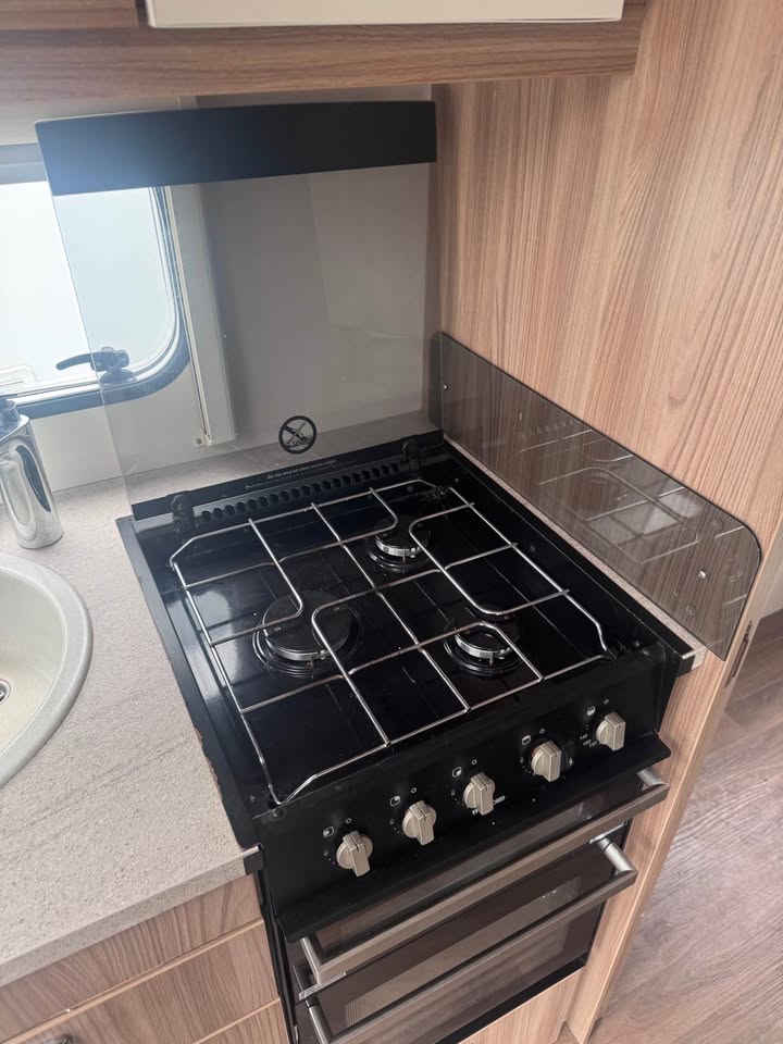 Product photo of 2015 Swift exclusive major 4 sb