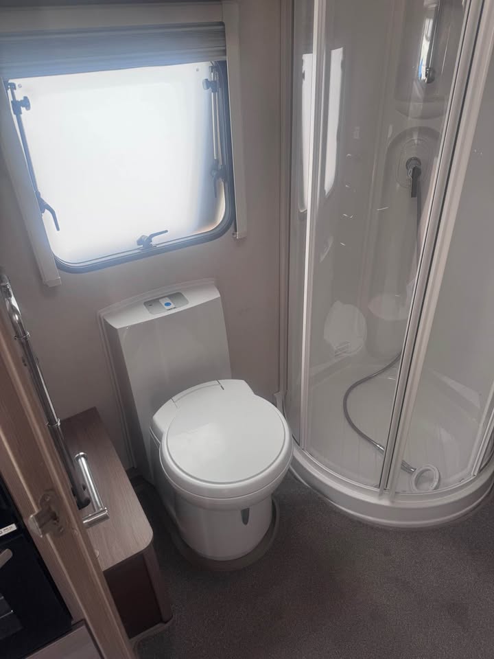 Product photo of 2020 Compass Capiro 520 2 berth