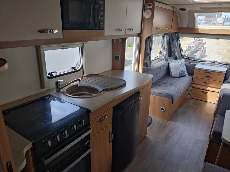 Product photo of 2014 Swift ace prestige