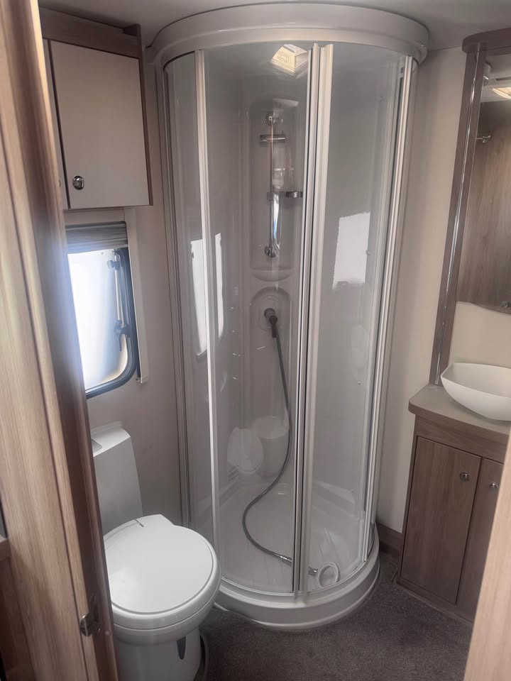Product photo of 2020 Compass Capiro 520 2 berth