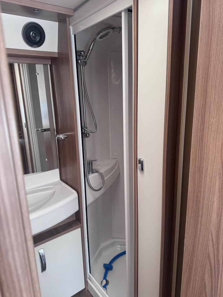 Product photo of 2015 Bessacarr Cameo 525