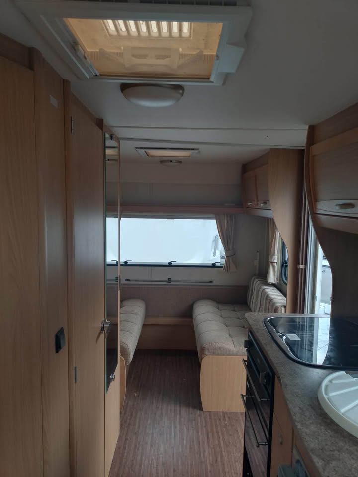 Product photo of 2012 Elddis Xplore 405