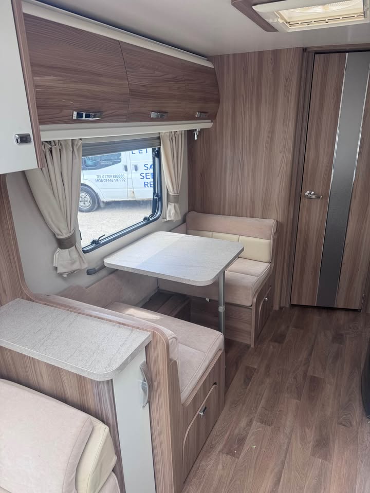 Product photo of 2015 Bessacarr Cameo 525