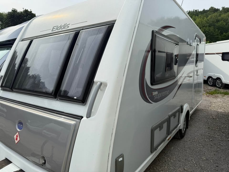 Product photo of 2015 Elddis Supreme 462