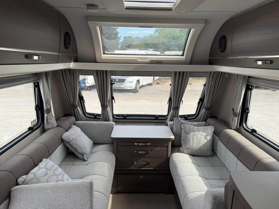 Product photo of 2020 Elddis Affinity 574