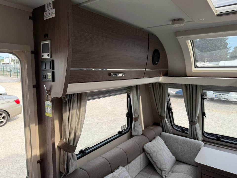 Product photo of 2020 Elddis Affinity 574
